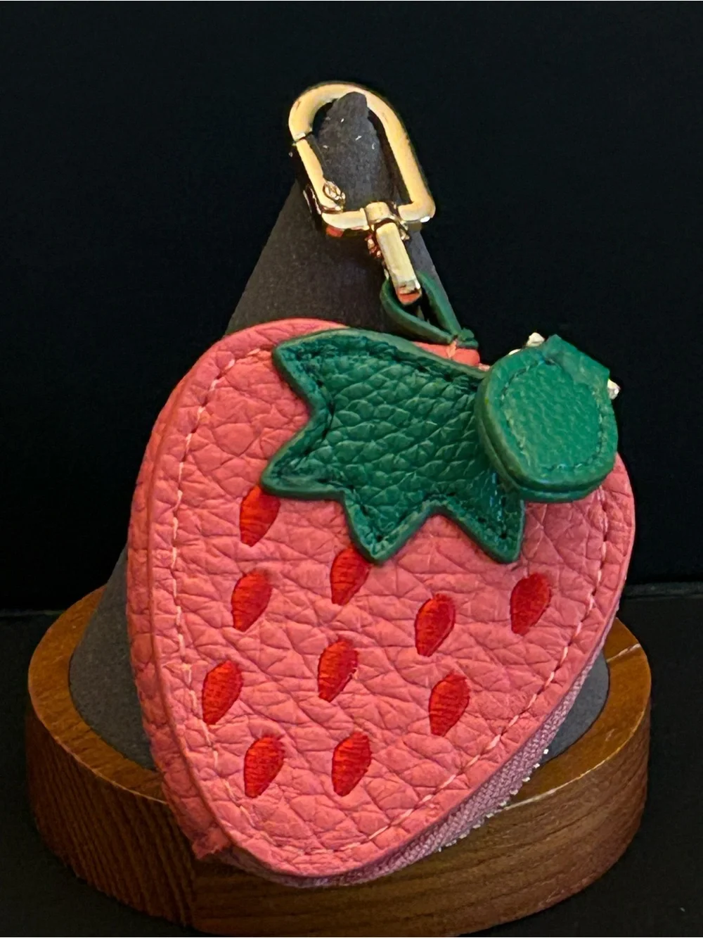 Faux Leather Strawberry 🍓 Coin Pouch Zip EarPods Case Pink & Green w/Gold Clasp